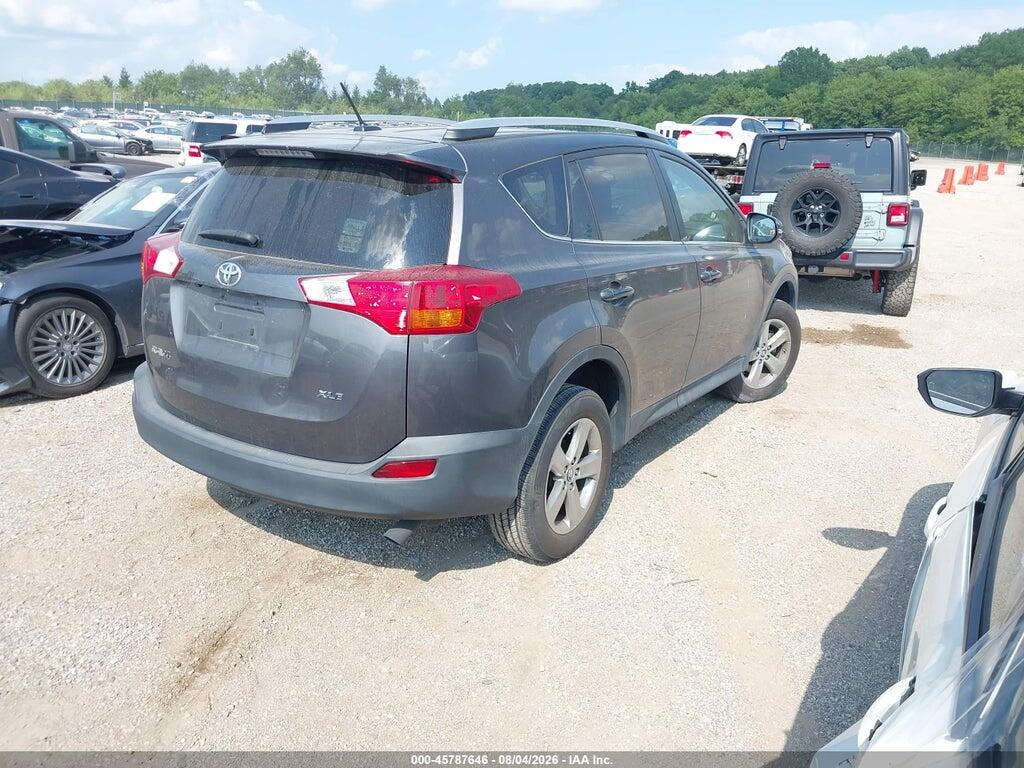 2T3WFREV9FW199930 2015 TOYOTA RAV4 photo no. 4
