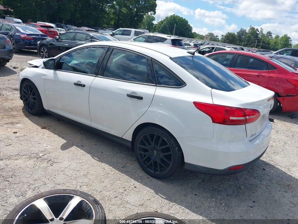 1FADP3E27FL304769 2015 FORD FOCUS photo no. 3