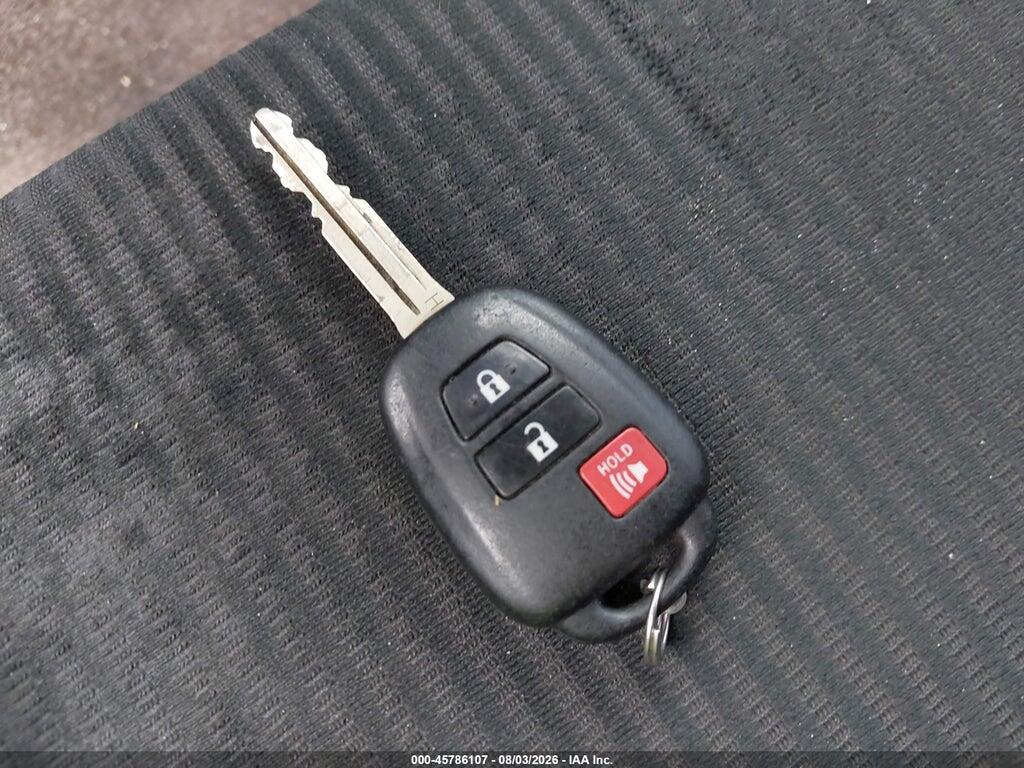 2T3RFREV2FW404355 2015 TOYOTA RAV4 photo no. 11