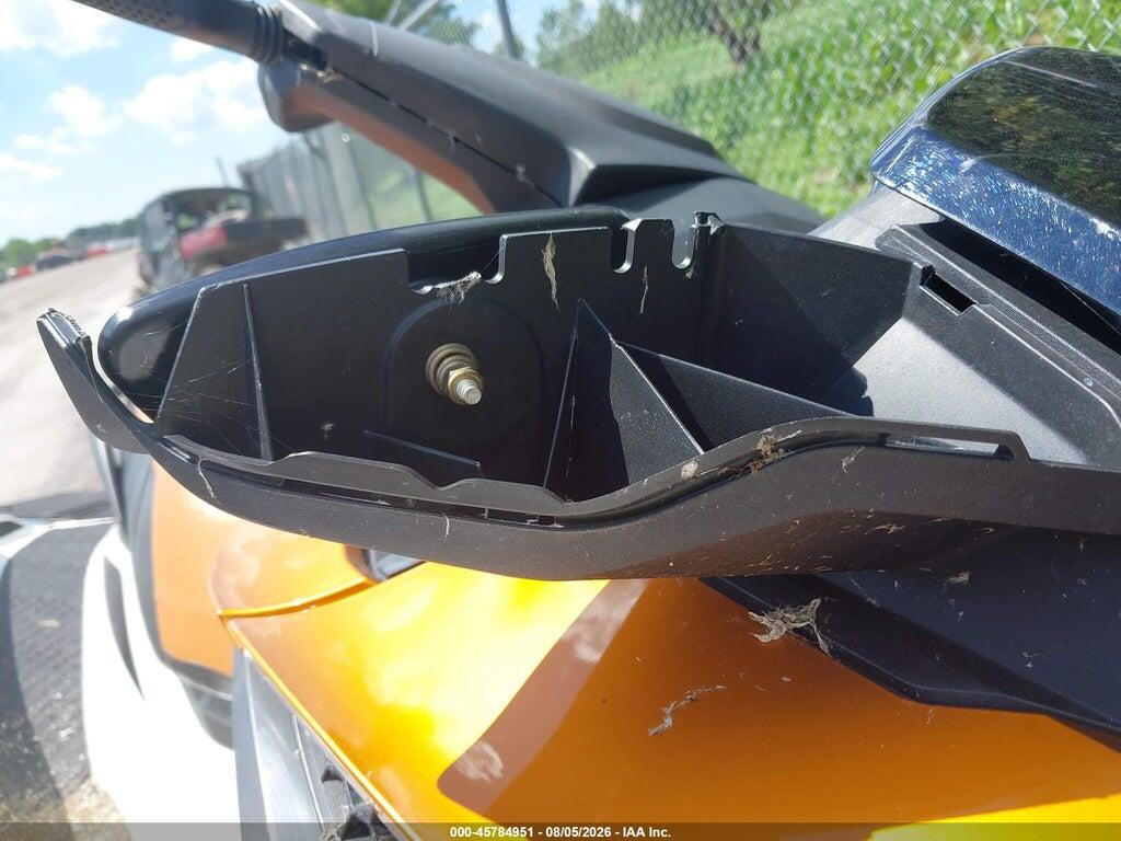00000YDV78950F515 2015 SEADOO GTX 155 photo no. 6