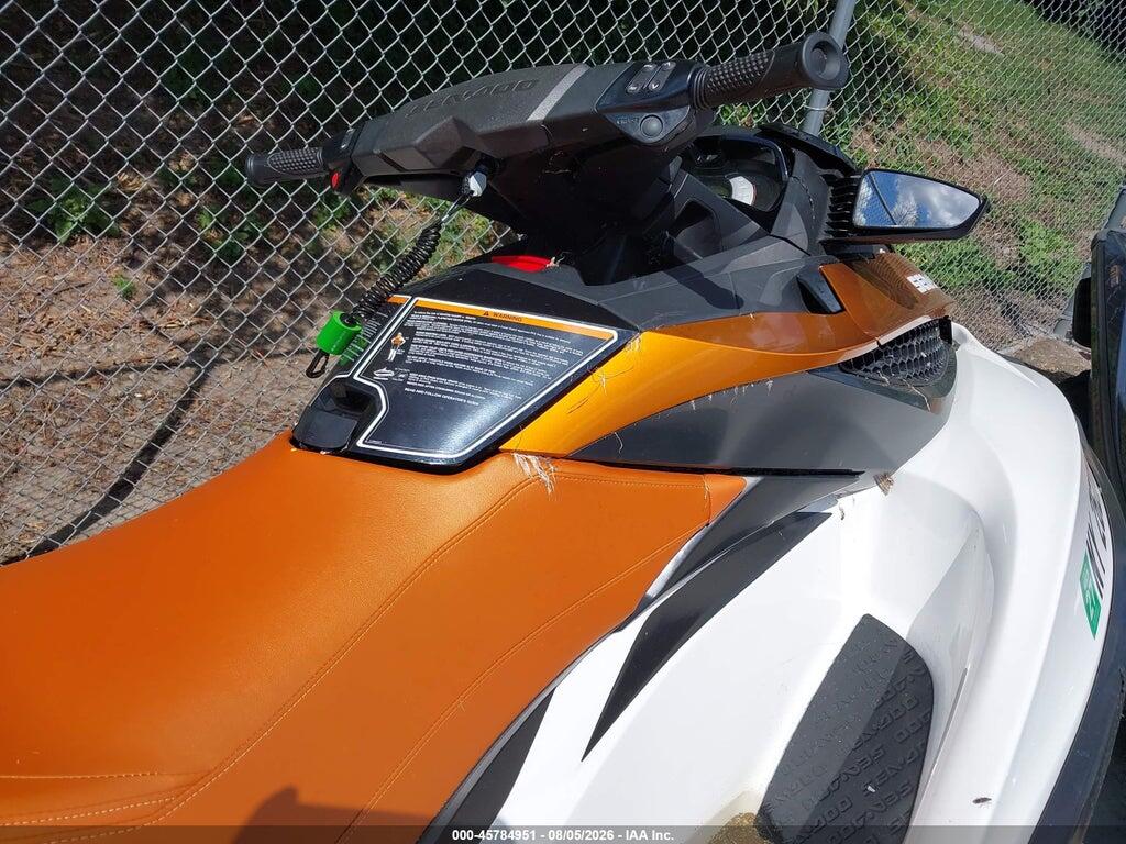 00000YDV78950F515 2015 SEADOO GTX 155 photo no. 8