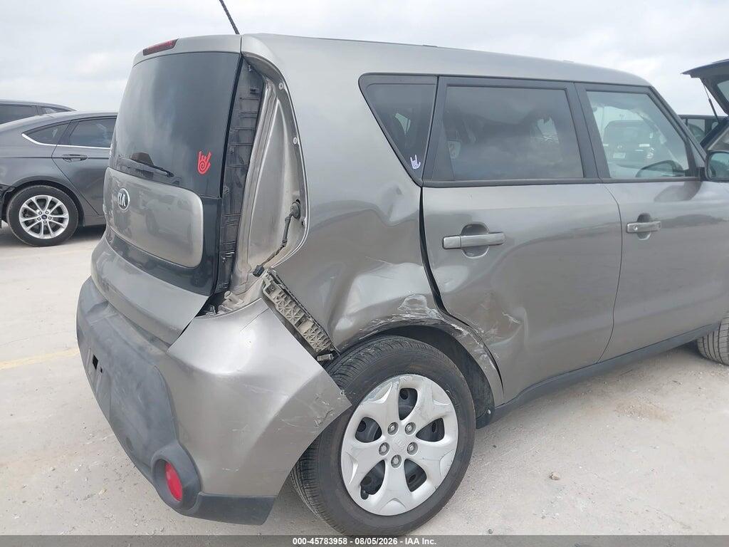 KNDJN2A29F7154966 2015 KIA SOUL photo no. 6
