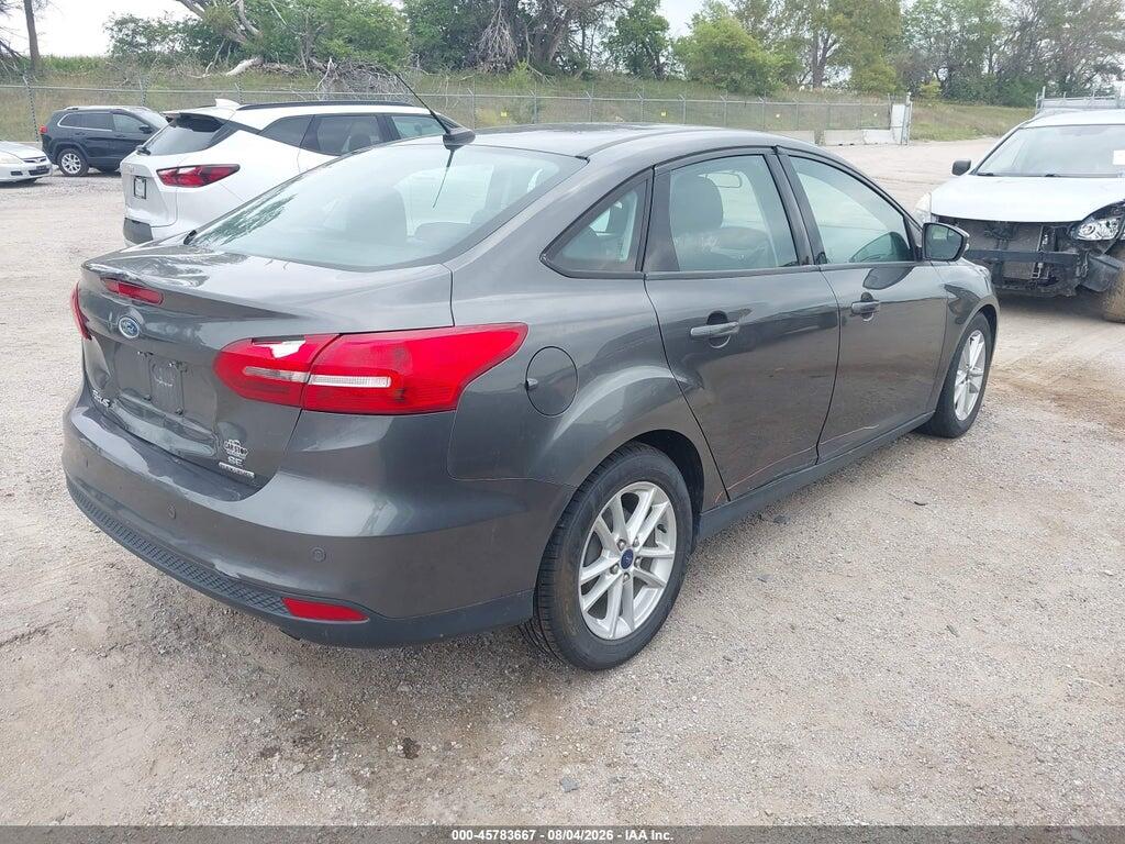 1FADP3F27FL231076 2015 FORD FOCUS photo no. 4