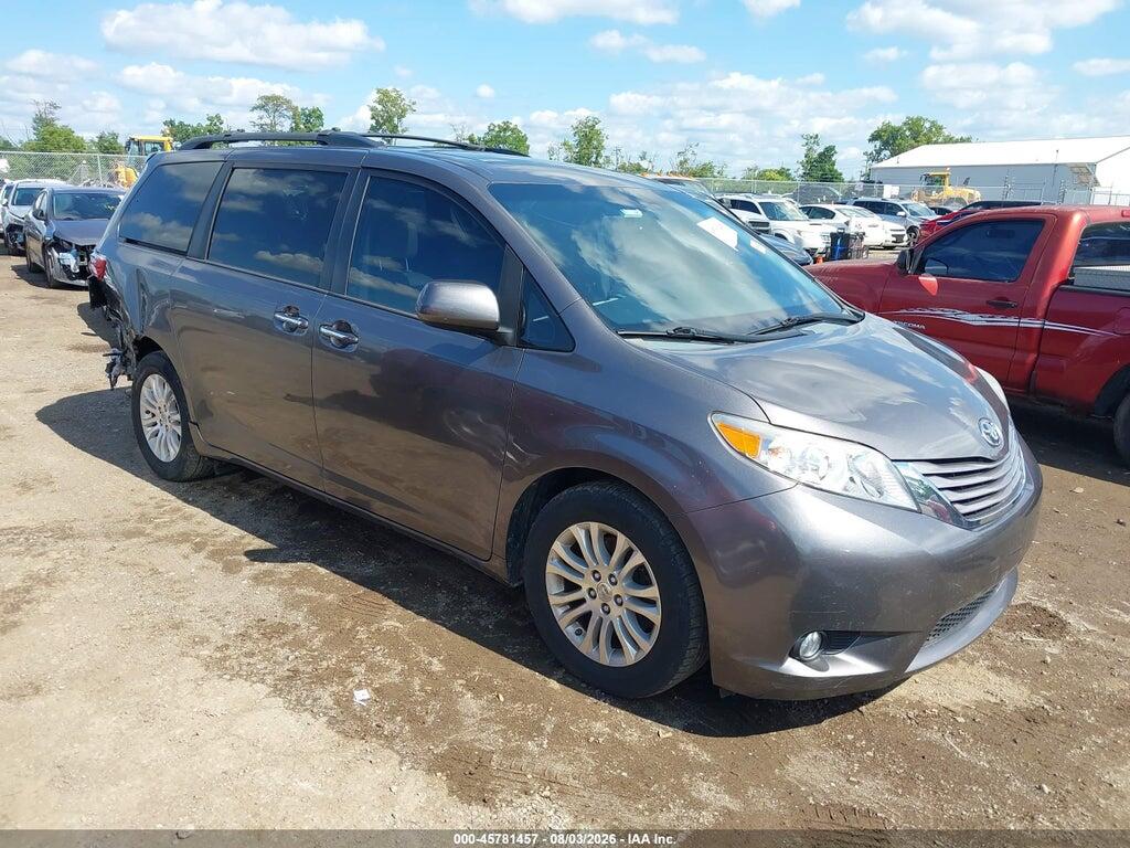 5TDYK3DC7FS535965 2015 TOYOTA SIENNA photo no. 1