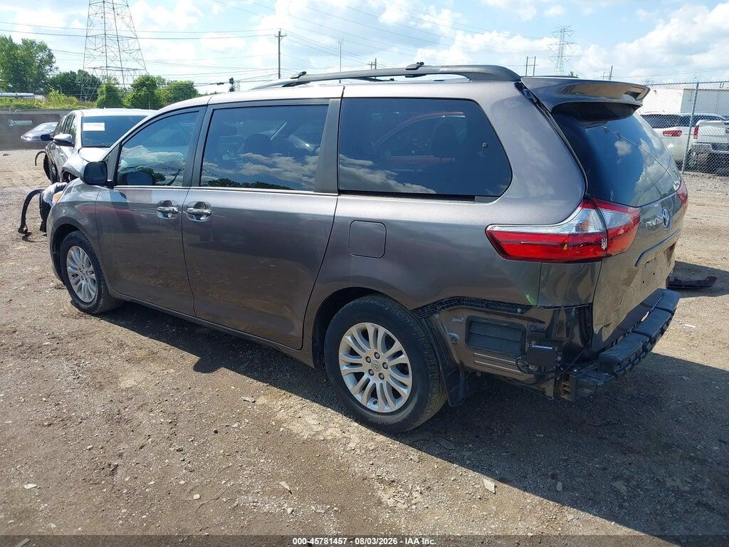 5TDYK3DC7FS535965 2015 TOYOTA SIENNA photo no. 3