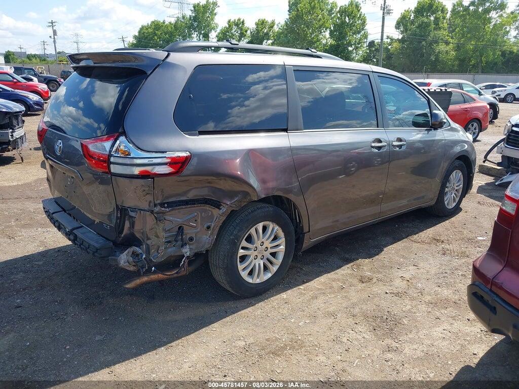 5TDYK3DC7FS535965 2015 TOYOTA SIENNA photo no. 4