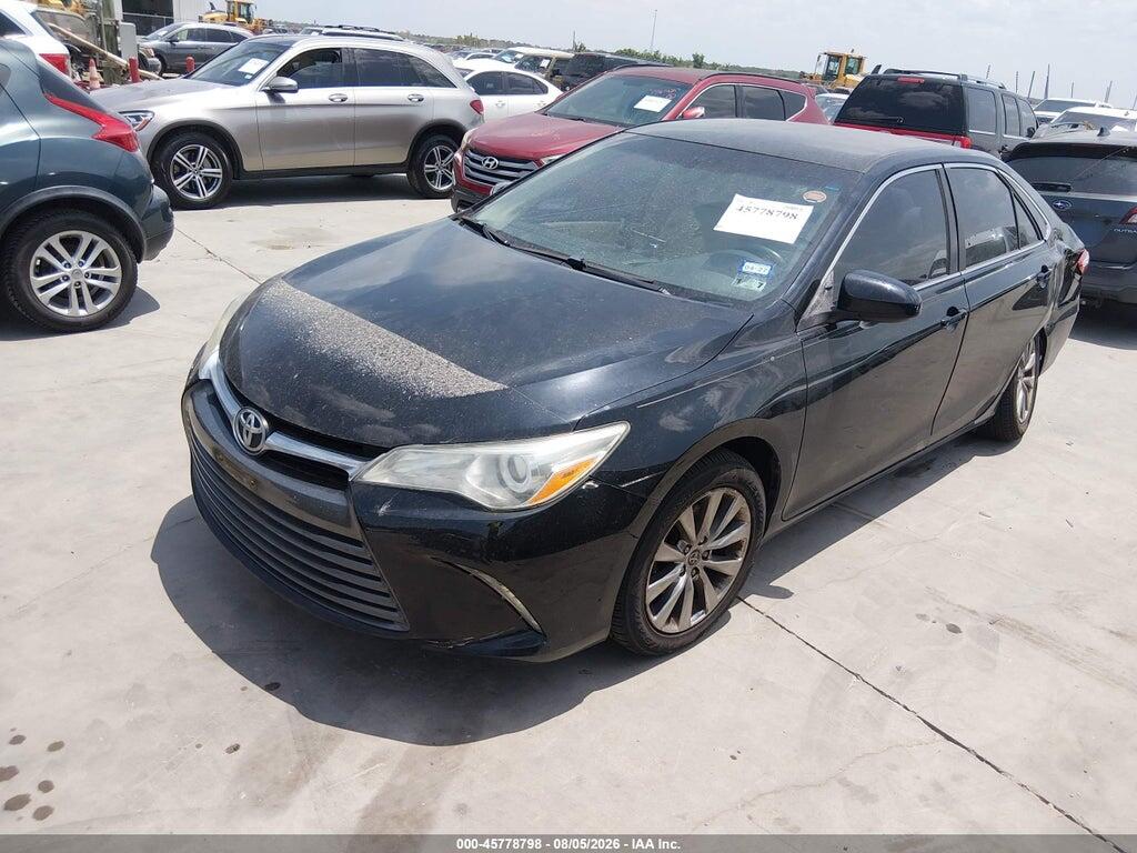 4T4BF1FK5FR470081 2015 TOYOTA CAMRY photo no. 2
