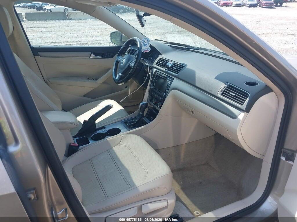 1VWBV7A37FC032539 2015 VOLKSWAGEN PASSAT photo no. 5