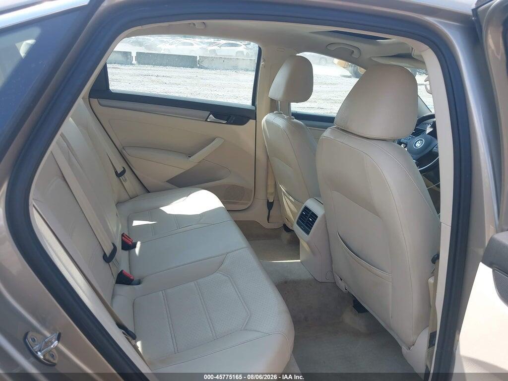 1VWBV7A37FC032539 2015 VOLKSWAGEN PASSAT photo no. 8