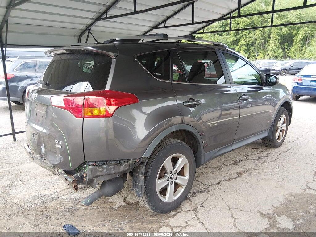 2T3RFREVXFW407908 2015 TOYOTA RAV4 photo no. 4