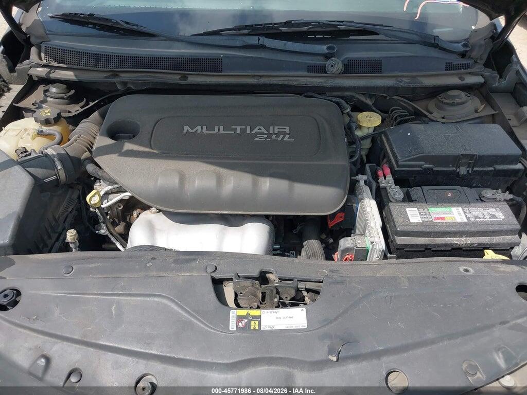 1C3CCCAB5FN635169 2015 CHRYSLER 200 photo no. 10