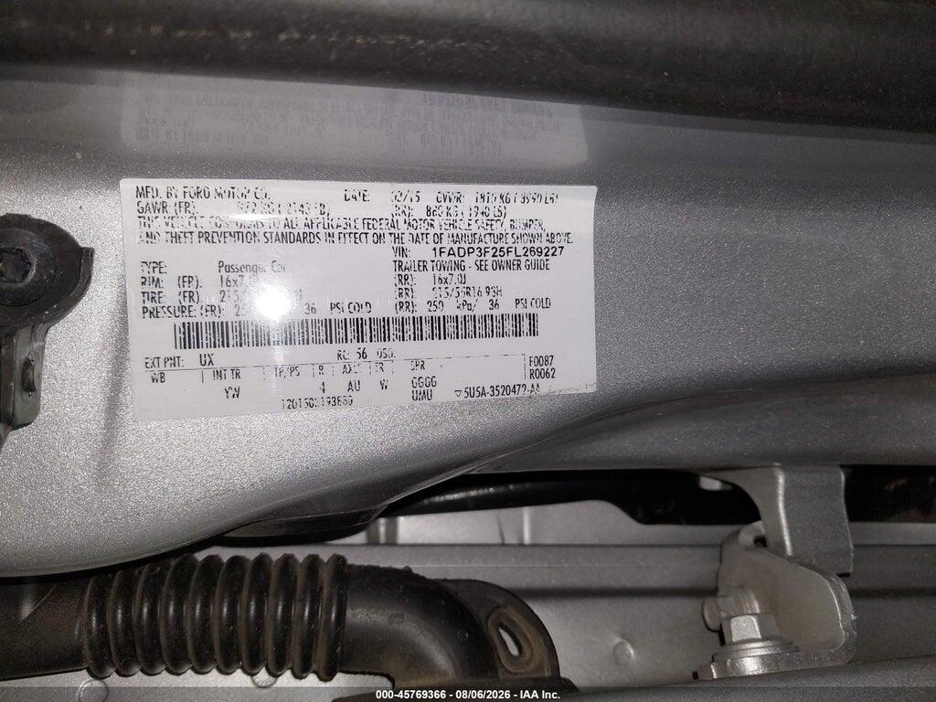 1FADP3F25FL269227 2015 FORD FOCUS photo no. 9
