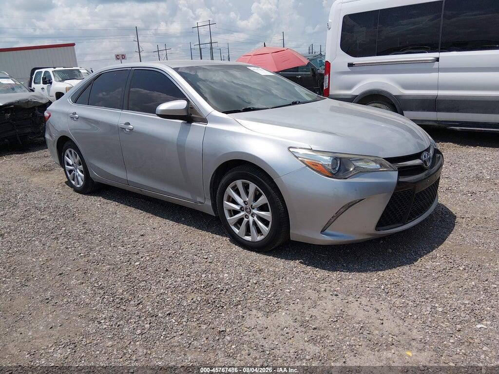 4T1BF1FKXFU877811 2015 TOYOTA CAMRY photo no. 1
