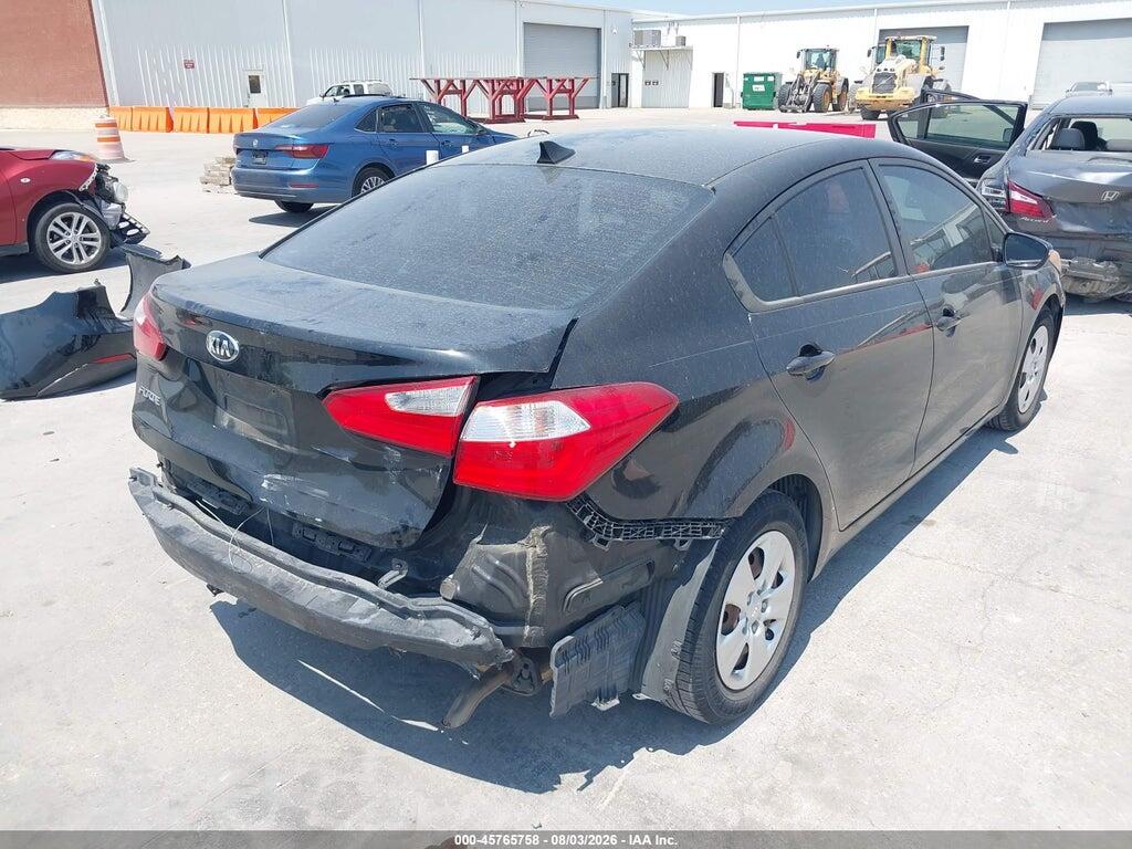 KNAFX4A60F5415604 2015 KIA FORTE photo no. 4