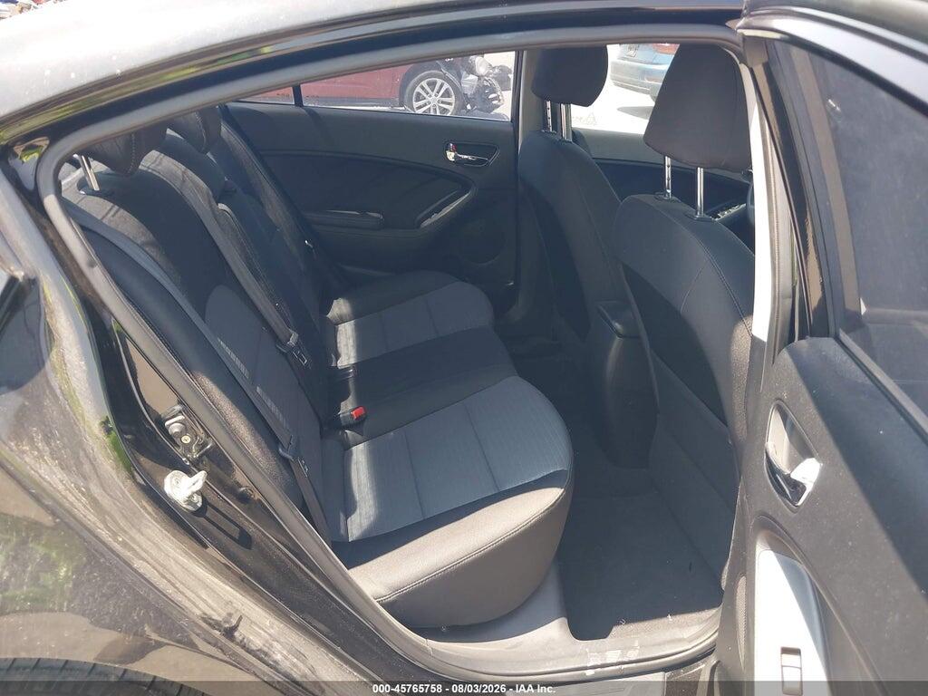 KNAFX4A60F5415604 2015 KIA FORTE photo no. 8