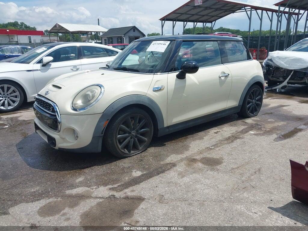 WMWXP7C5XF2A40982 2015 MINI HARDTOP photo no. 2