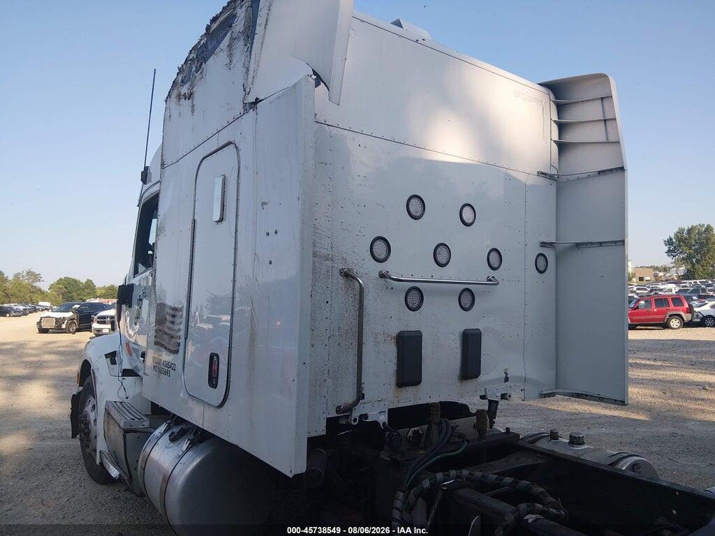 1XPBDP9XXFD251260 2015 PETERBILT 579 photo no. 8