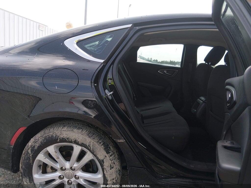 1C3CCCAB1FN635945 2015 CHRYSLER 200 photo no. 8
