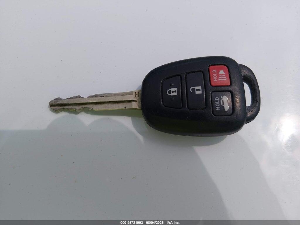 4T4BF1FK3FR497361 2015 TOYOTA CAMRY photo no. 11