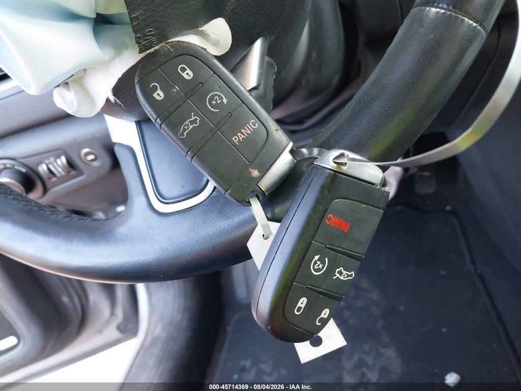 1C3CCCCGXFN519992 2015 CHRYSLER 200 photo no. 11