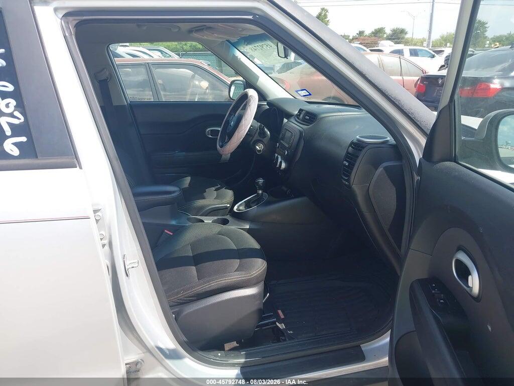 KNDJP3A52G7818570 2016 KIA SOUL photo no. 5