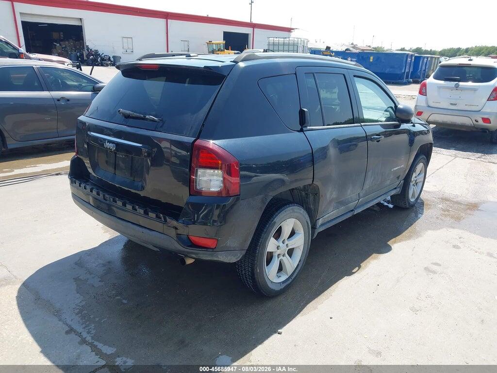 1C4NJCBA3GD634027 2016 JEEP COMPASS photo no. 4