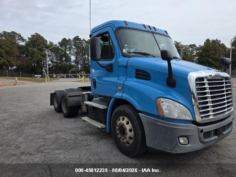 2016 FREIGHTLINER CASCADIA 113 1FUJGBDV8GLHE3829