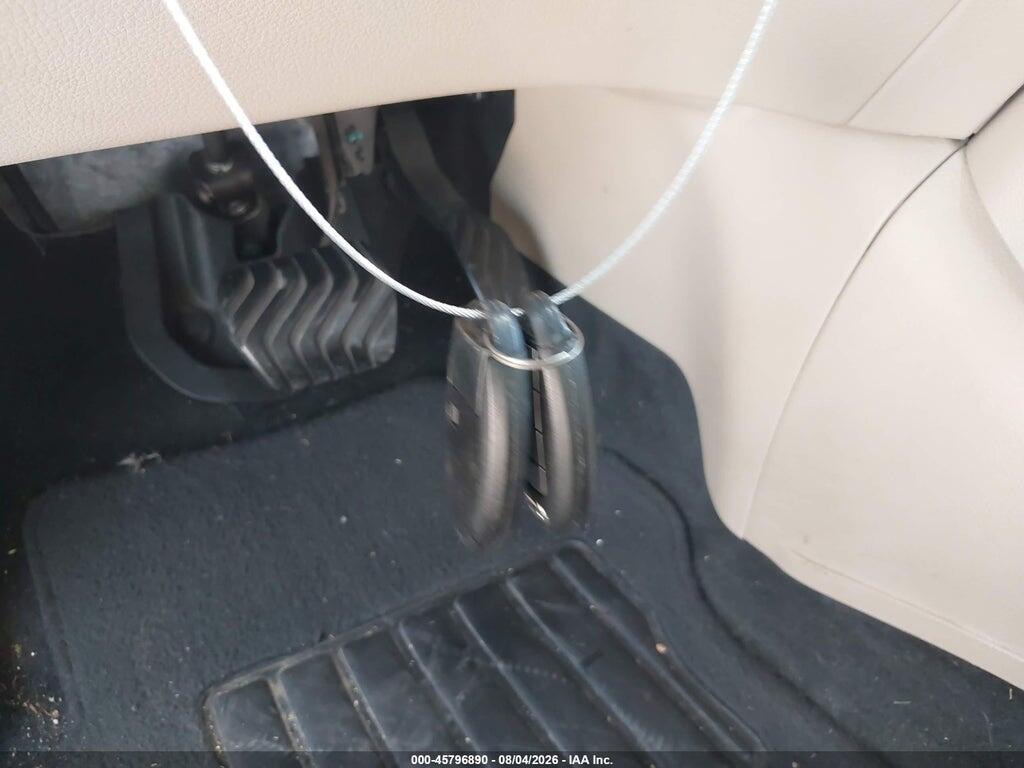 KNMAT2MT7GP737032 2016 NISSAN ROGUE photo no. 11