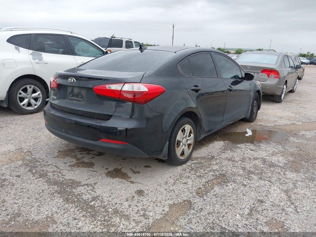 KNAFK4A65G5470226 2016 KIA FORTE photo no. 4