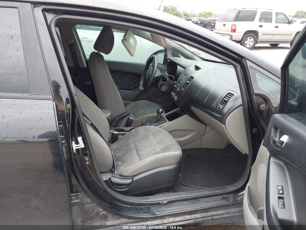 KNAFK4A65G5470226 2016 KIA FORTE photo no. 5