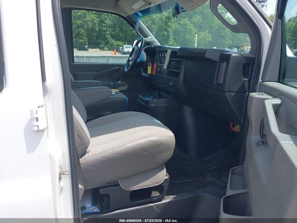 1GAZGPFF3G1253382 2016 CHEVROLET EXPRESS 3500 photo no. 5