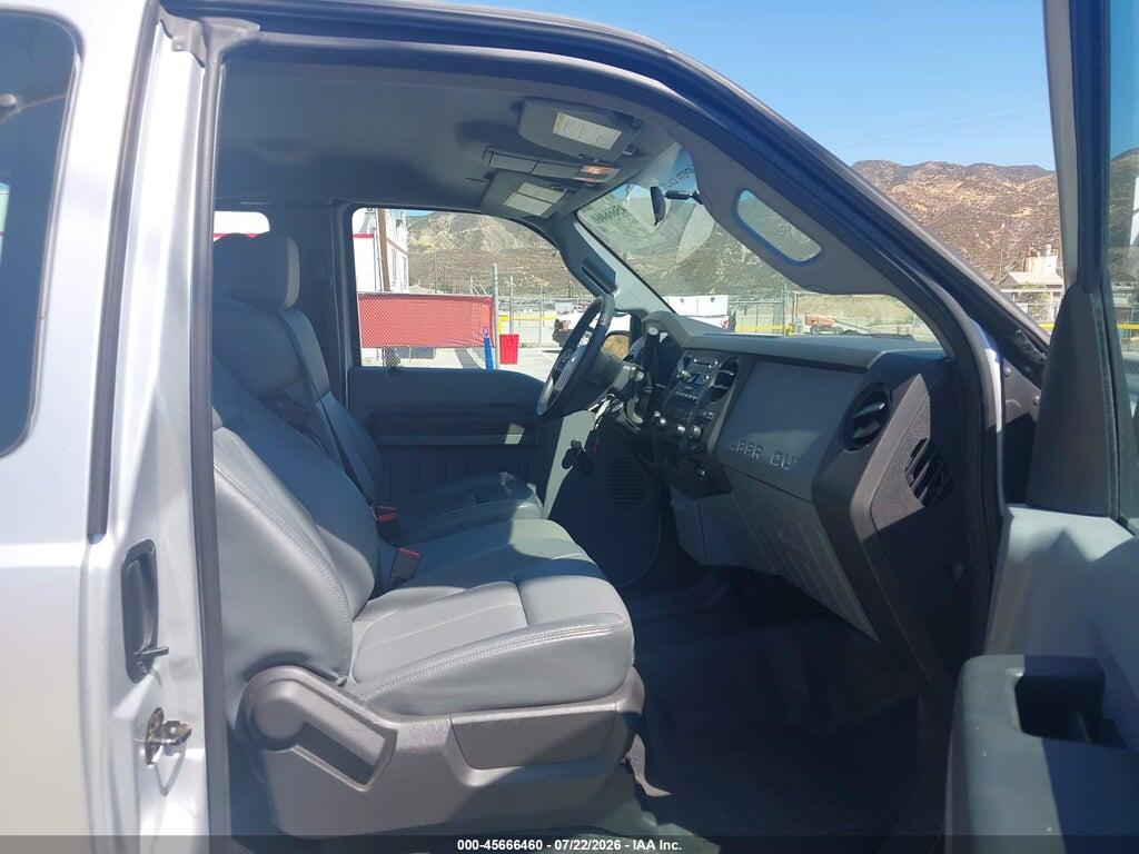 1FD8X3B62GED16221 2016 FORD F-350 photo no. 5