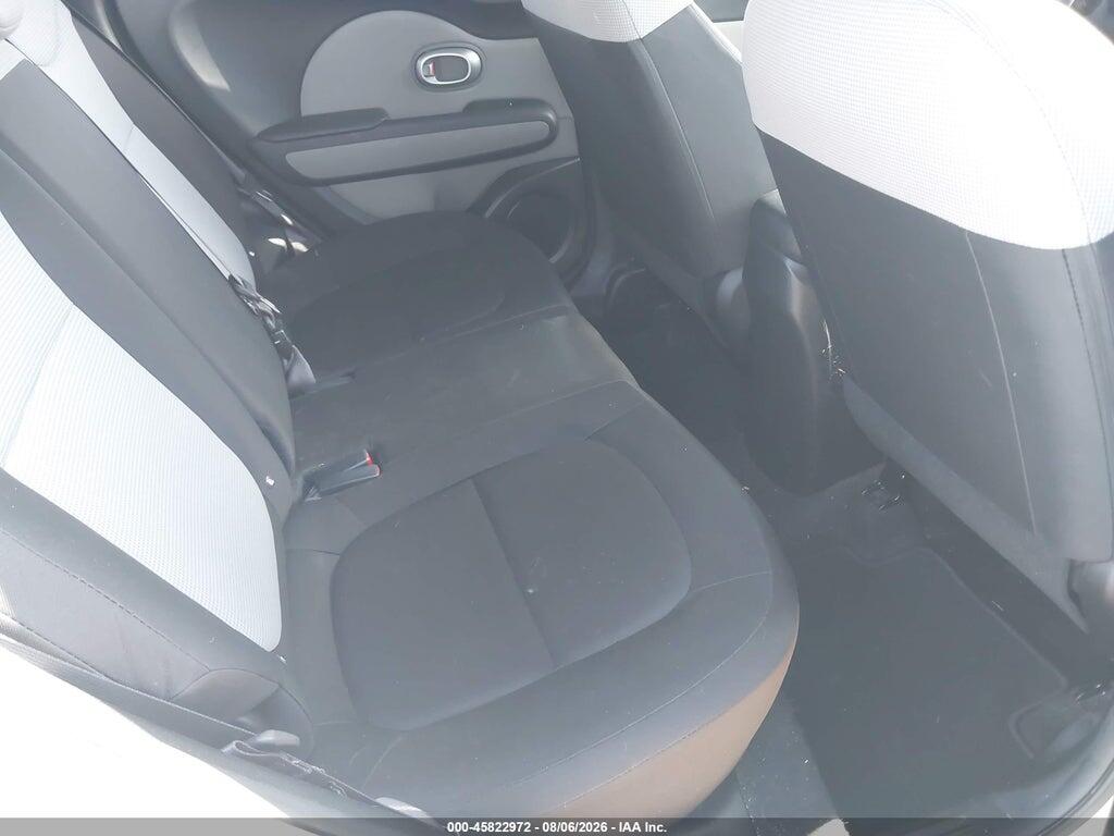KNDJN2A22G7338602 2016 KIA SOUL photo no. 8