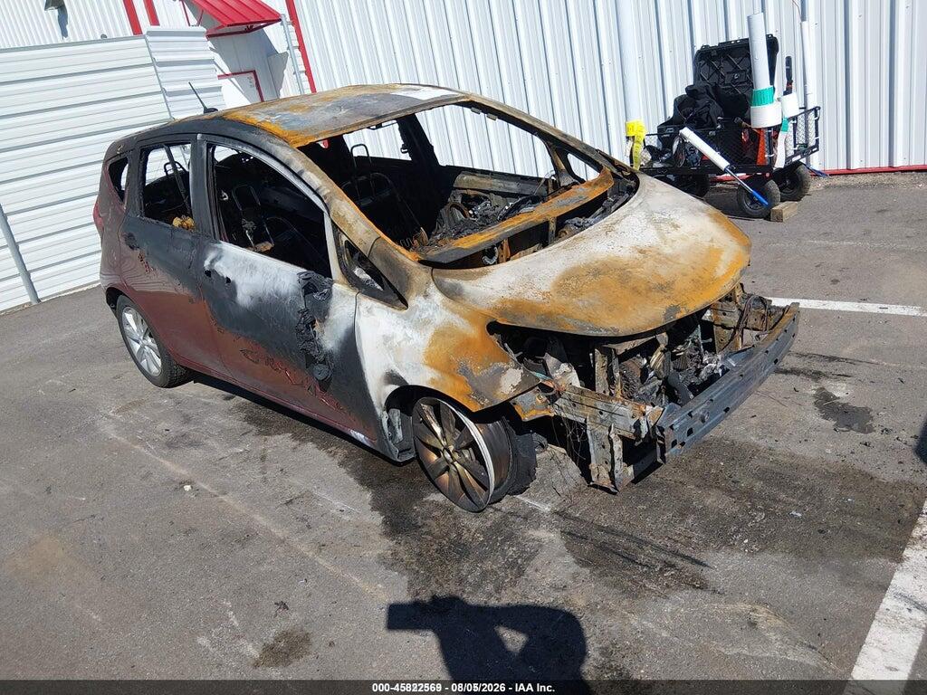 3N1CE2CP1GL387841 2016 NISSAN VERSA NOTE photo no. 1
