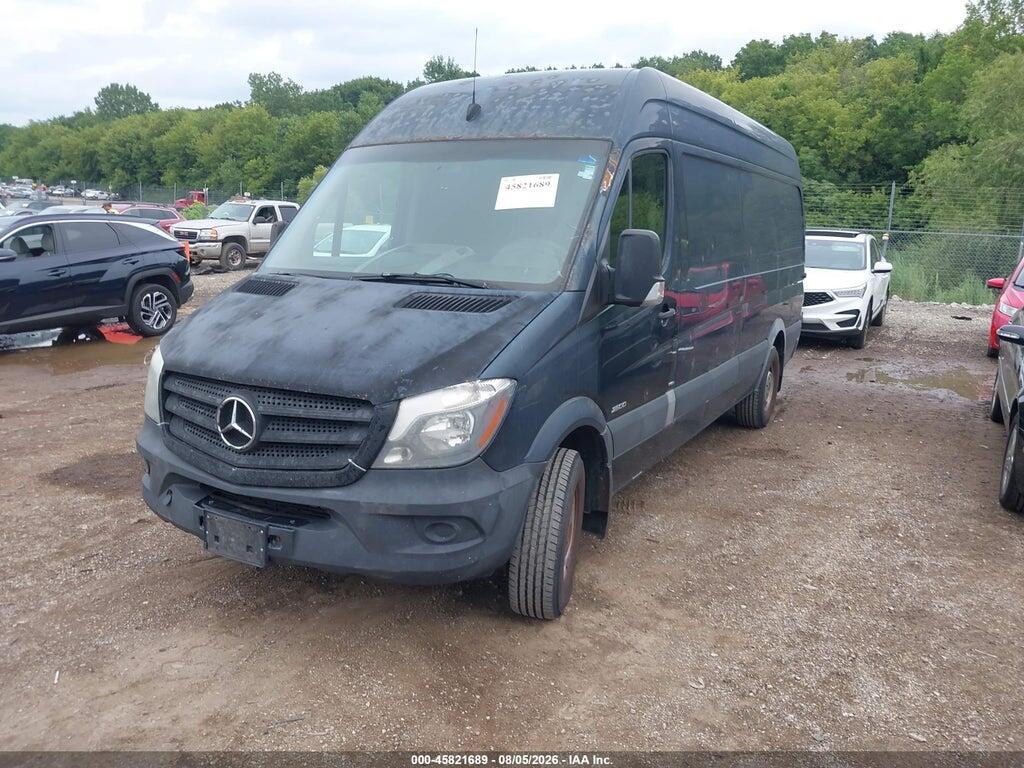 WD3PE8DD2GP270757 2016 MERCEDES-BENZ SPRINTER 2500 photo no. 2