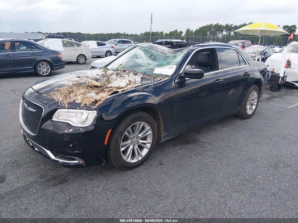 2C3CCAAG7GH295601 2016 CHRYSLER 300 photo no. 2