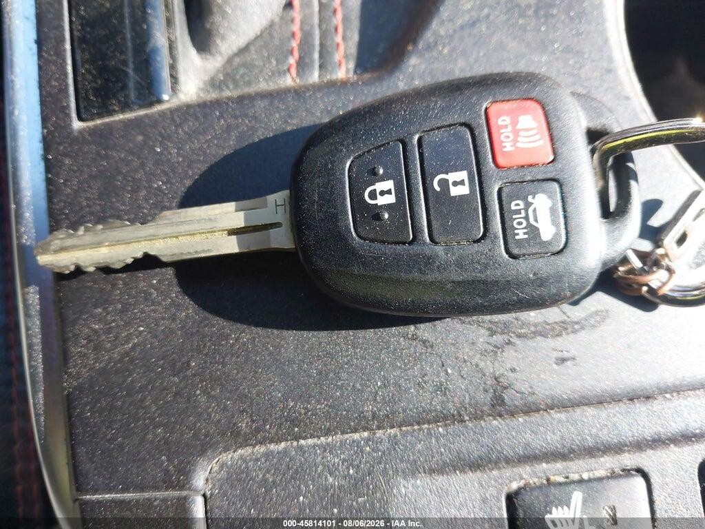 4T1BF1FK1GU202169 2016 TOYOTA CAMRY photo no. 11