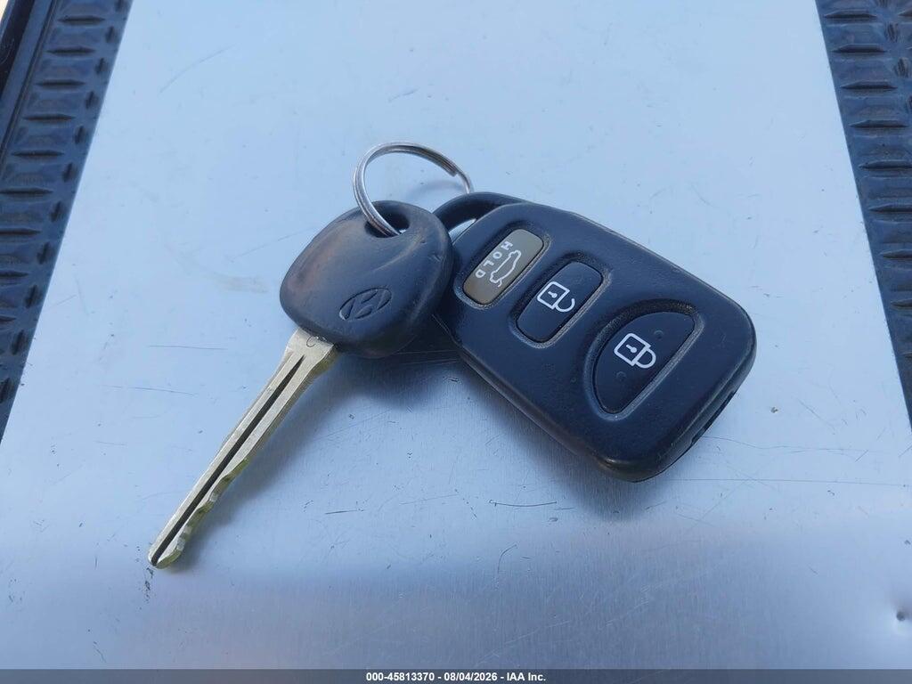 5NPDH4AE0GH735005 2016 HYUNDAI ELANTRA photo no. 11