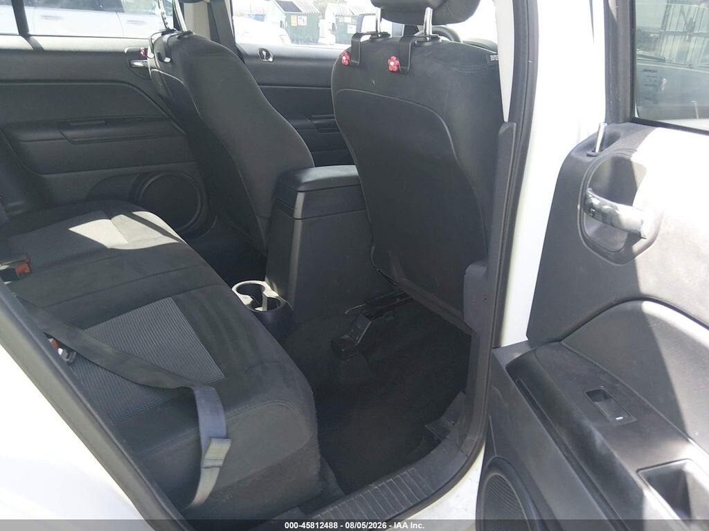 1C4NJPBBXGD763298 2016 JEEP PATRIOT photo no. 8