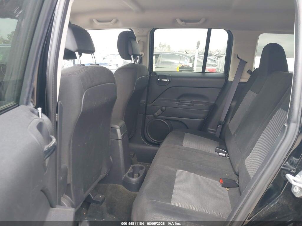 1C4NJPBB5GD808163 2016 JEEP PATRIOT photo no. 8