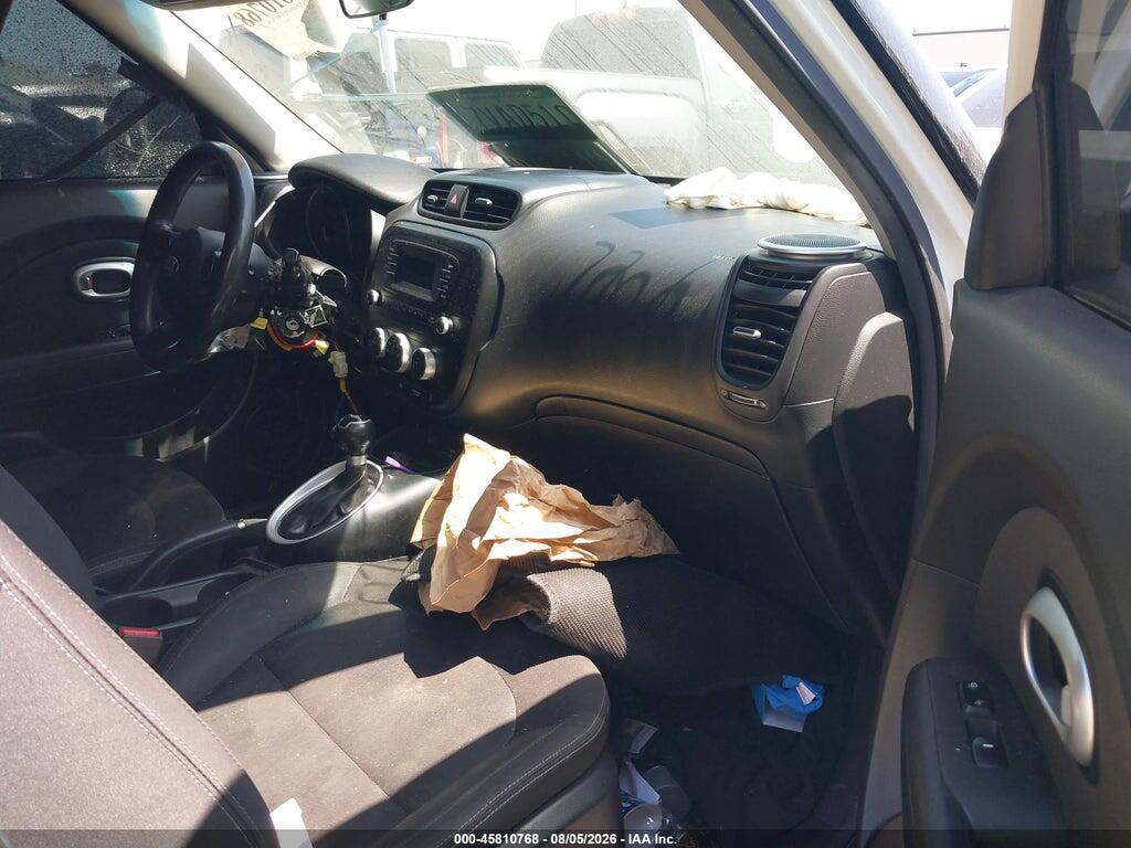 KNDJN2A22G7388710 2016 KIA SOUL photo no. 5