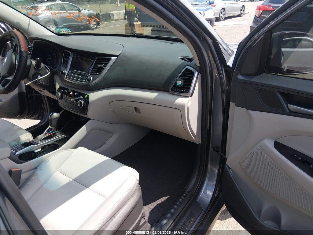 KM8J3CA40GU130020 2016 HYUNDAI TUCSON photo no. 5