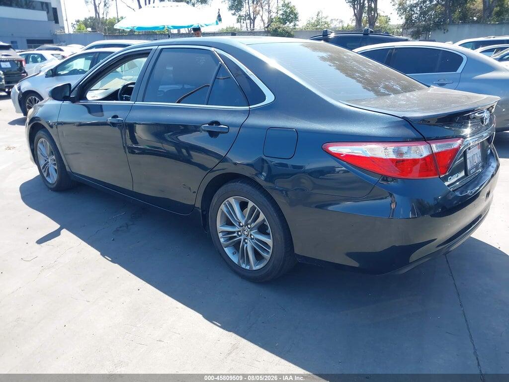 4T1BF1FK5GU207696 2016 TOYOTA CAMRY photo no. 3
