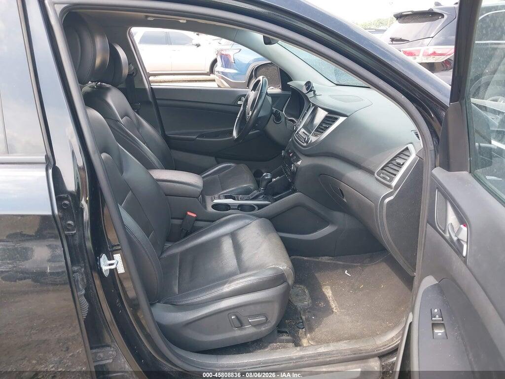 KM8J33A21GU038090 2016 HYUNDAI TUCSON photo no. 5