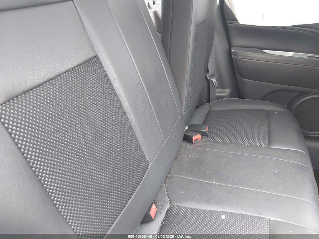 1C4NJDEB3GD784911 2016 JEEP COMPASS photo no. 8