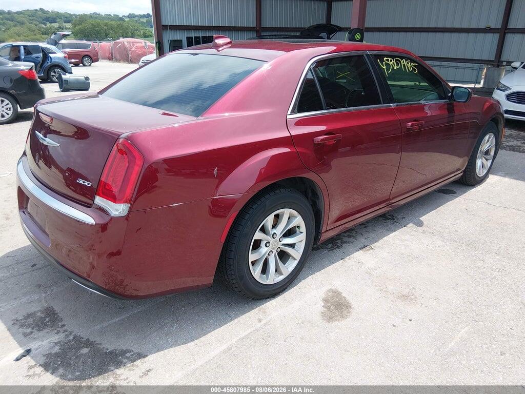 2C3CCAAG6GH135080 2016 CHRYSLER 300 photo no. 4