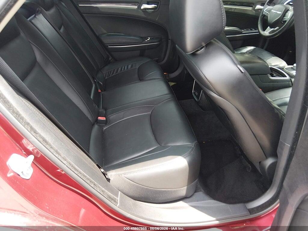 2C3CCAAG6GH135080 2016 CHRYSLER 300 photo no. 8