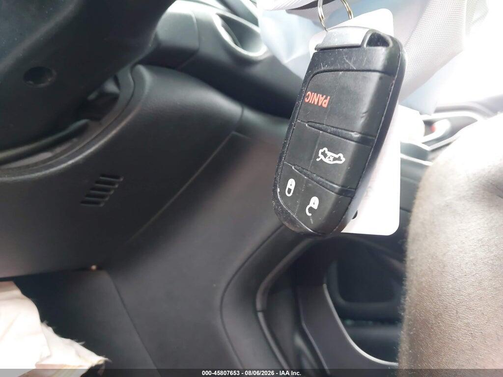 1C3CCCAB1GN191502 2016 CHRYSLER 200 photo no. 11