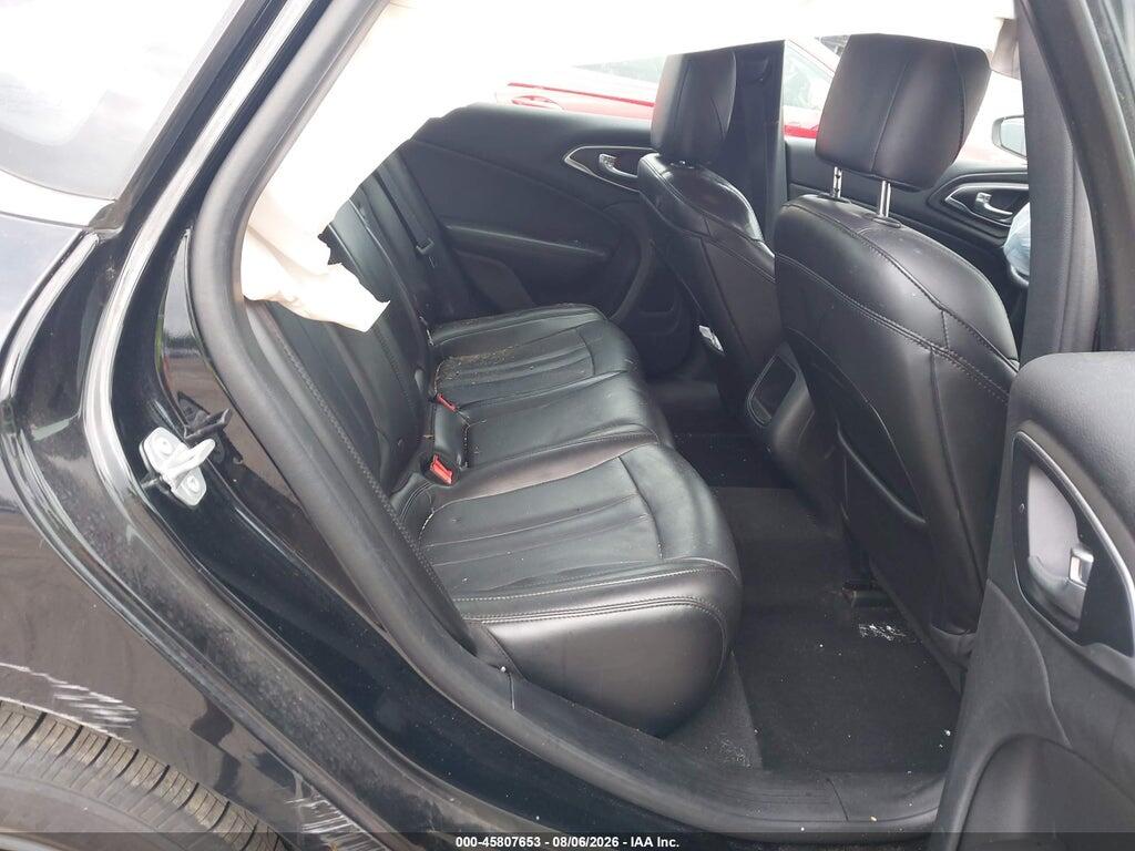1C3CCCAB1GN191502 2016 CHRYSLER 200 photo no. 8