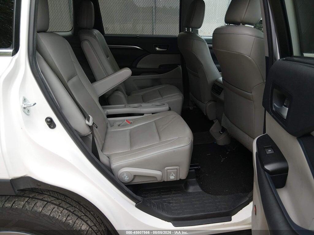 5TDDKRFH4GS347710 2016 TOYOTA HIGHLANDER photo no. 8